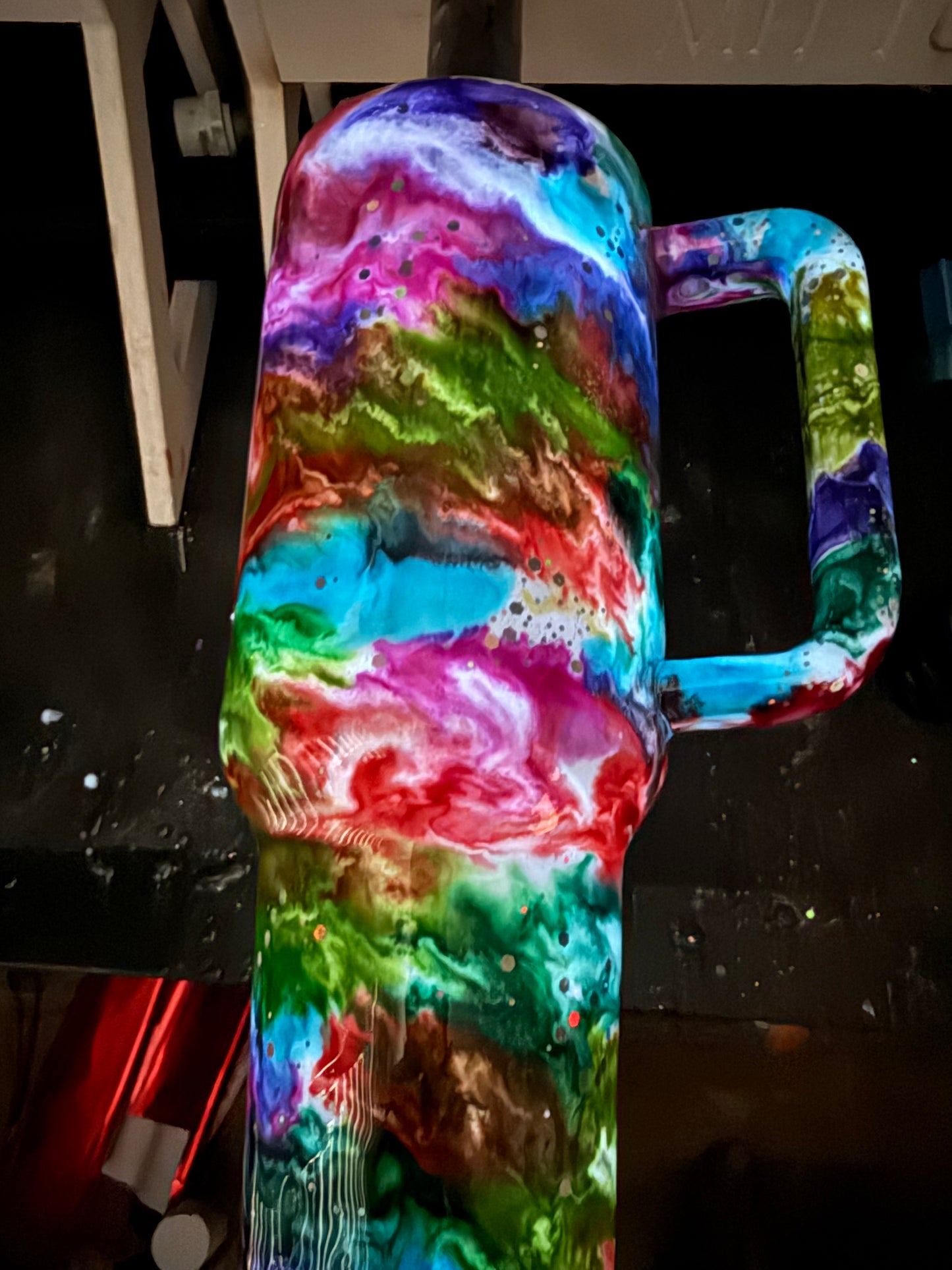 40oz Tipsy Big Betty Glow