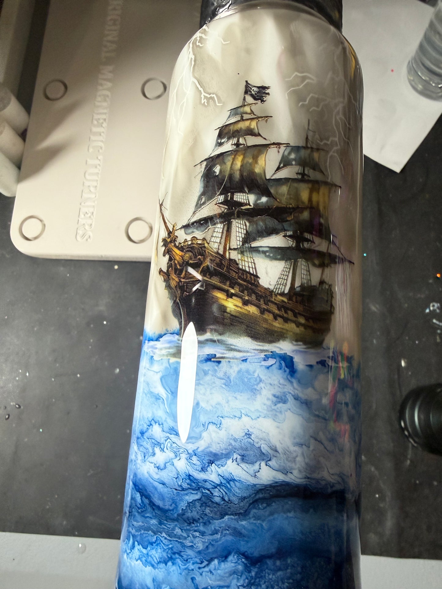 40oz Hydro Duo Pirate Glow